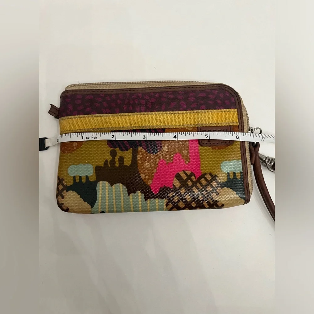Fossil Key-Per Wristlet